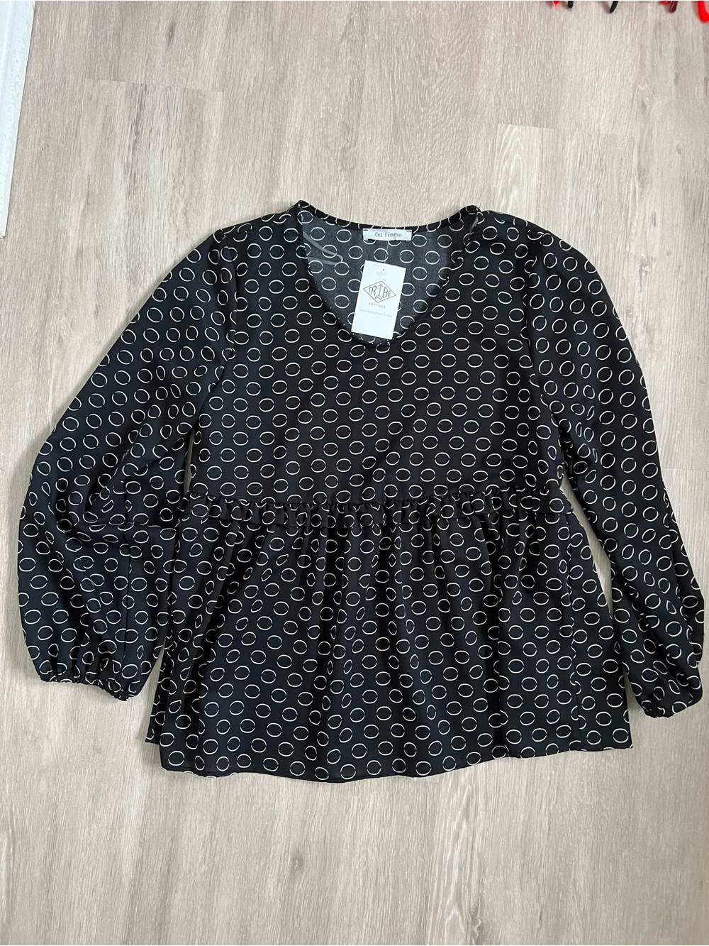 Ces Femme Black Blouse with White Circle Print Peplum long sleeve  Small NWT